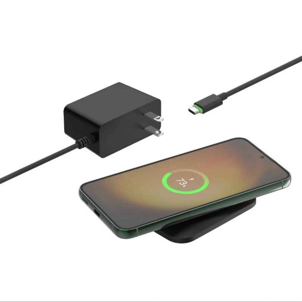 Belkin Boost charge Pro 15w Universal Easy Align Wireless Charging Pad
